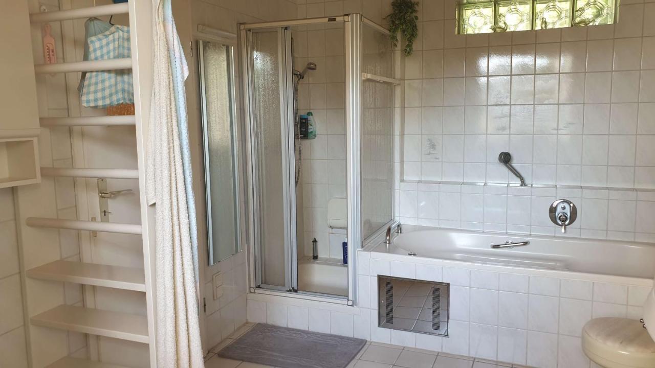 Ferienhaus Mit Grossem Garten Бад Гандерсхайм Екстериор снимка