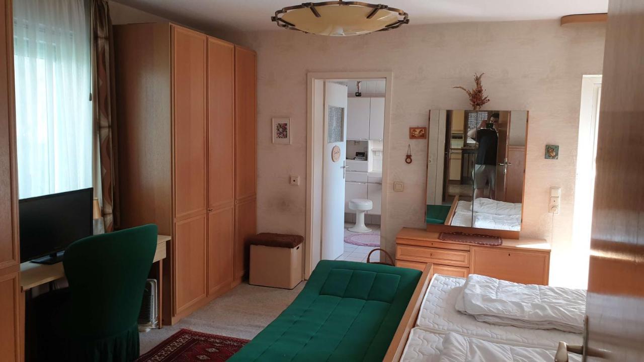 Ferienhaus Mit Grossem Garten Бад Гандерсхайм Екстериор снимка